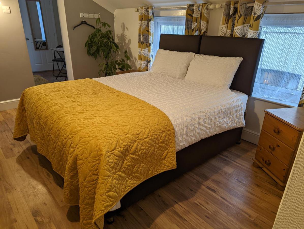 Gull Wing Guesthouse Lowestoft Esterno foto
